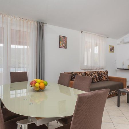 Apartments Iva มารีนา ภายนอก รูปภาพ