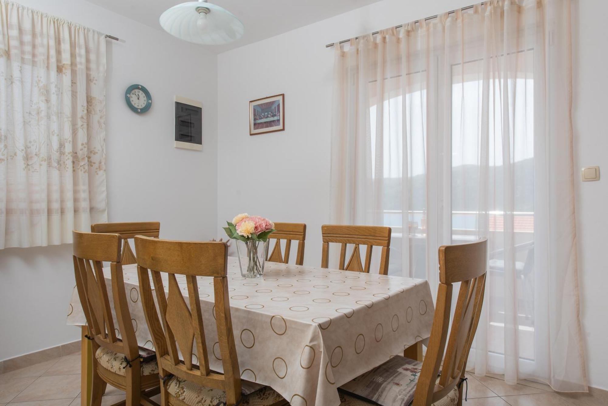 Apartments Iva มารีนา ภายนอก รูปภาพ